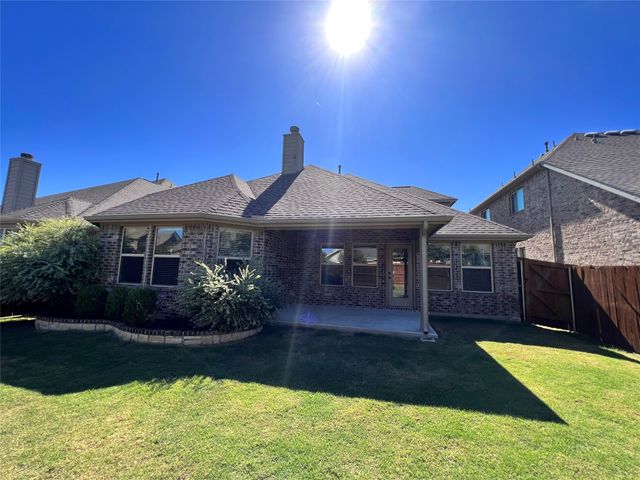 4333 Old Grove Way, Fort Worth, TX 76244