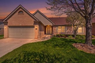 17233 Pond Drive, Clinton Township, MI 48038