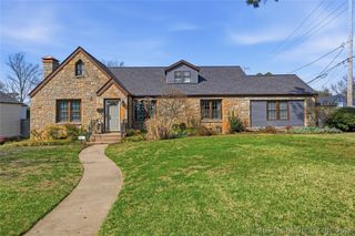 2471 E 22nd Place, Tulsa, OK 74114