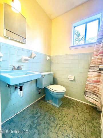 3148 Sylvester Drive, Jackson, MS 39212