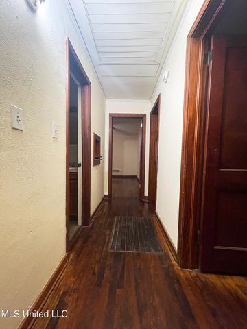 3148 Sylvester Drive, Jackson, MS 39212