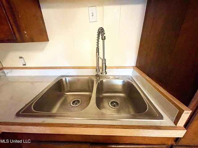 3148 Sylvester Drive, Jackson, MS 39212