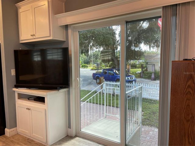 20300 LEONARD ROAD 2, Lutz, FL 33558