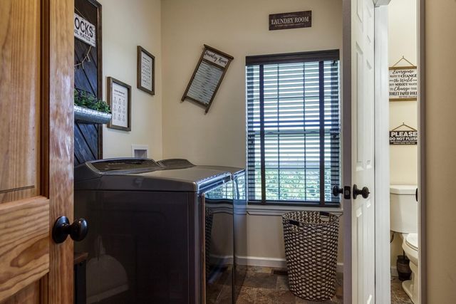 810 Oakley Way, Gatlinburg, TN 37738