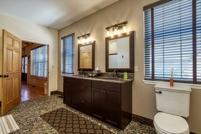 810 Oakley Way, Gatlinburg, TN 37738