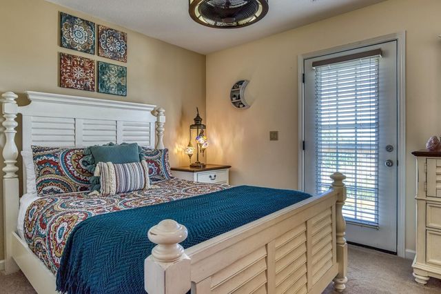 810 Oakley Way, Gatlinburg, TN 37738