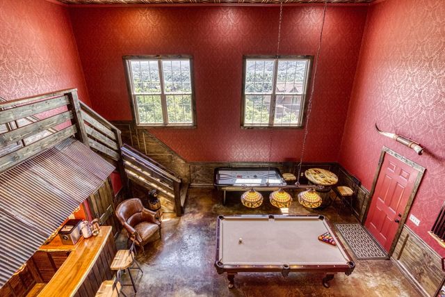 810 Oakley Way, Gatlinburg, TN 37738