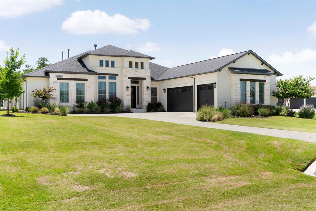 1533 Bunker Ranch BLVD, Dripping Springs, TX 78620