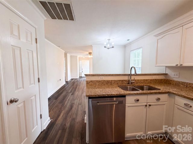 946 Olde Towne Way, Rock Hill, SC 29732