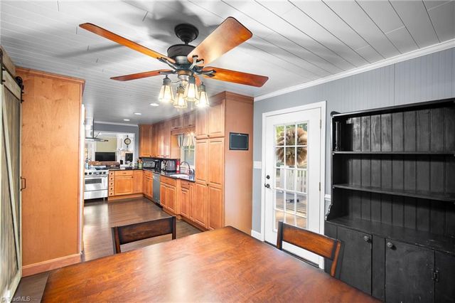 851 Holloway Church Road, Lexington, NC 27292