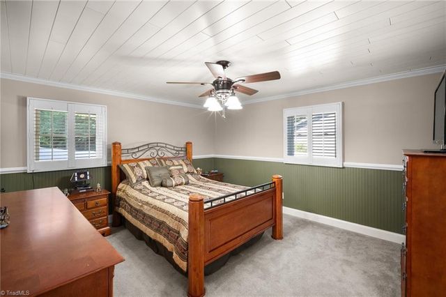 851 Holloway Church Road, Lexington, NC 27292