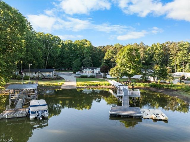 851 Holloway Church Road, Lexington, NC 27292