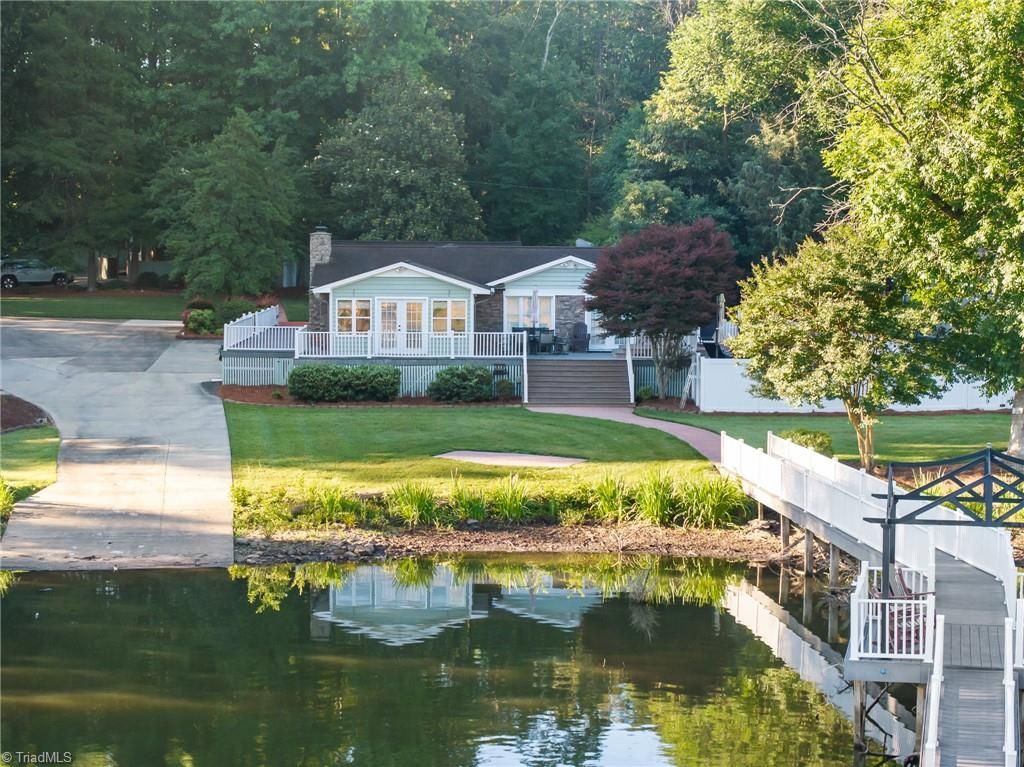 851 Holloway Church Road, Lexington, NC 27292