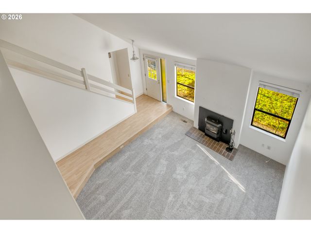 9731 Sw LONDON Ct, Portland, OR 97223