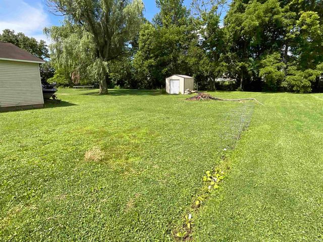 67 S Sunnyside Lane, Spencer, IN 47460