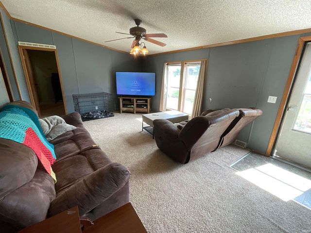 67 S Sunnyside Lane, Spencer, IN 47460