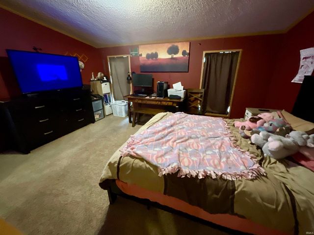 67 S Sunnyside Lane, Spencer, IN 47460