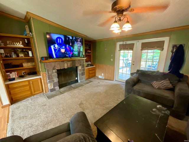 67 S Sunnyside Lane, Spencer, IN 47460