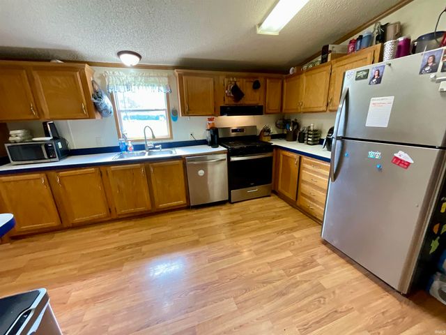 67 S Sunnyside Lane, Spencer, IN 47460