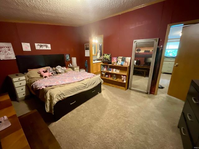 67 S Sunnyside Lane, Spencer, IN 47460