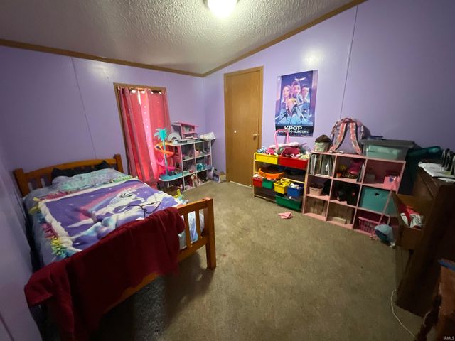 67 S Sunnyside Lane, Spencer, IN 47460