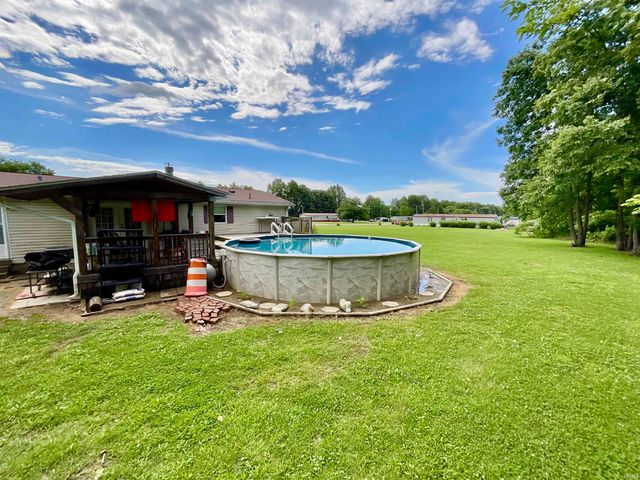 67 S Sunnyside Lane, Spencer, IN 47460