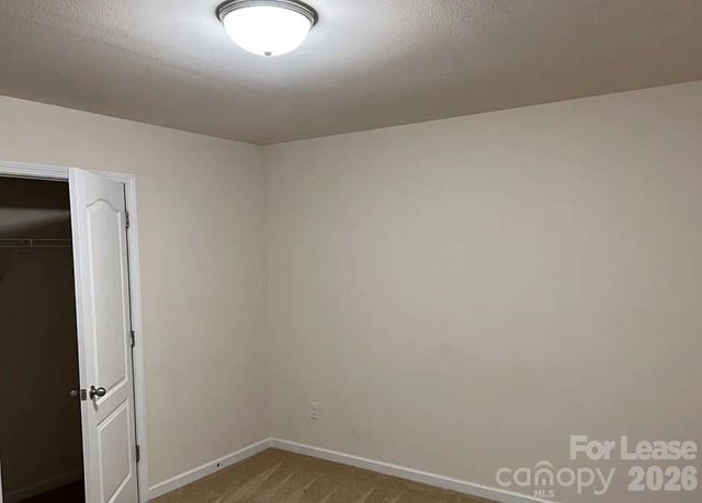 6112 Purbeck Way, Charlotte, NC 28215