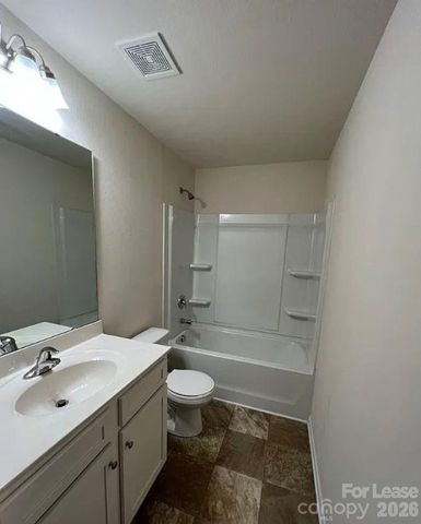 6112 Purbeck Way, Charlotte, NC 28215