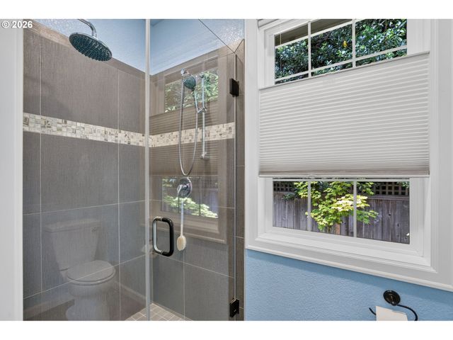 9129 Sw WEST HAVEN Dr, Portland, OR 97225