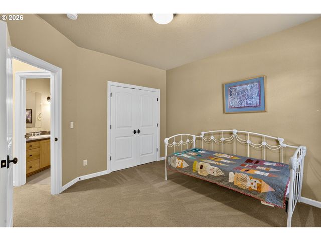 9129 Sw WEST HAVEN Dr, Portland, OR 97225