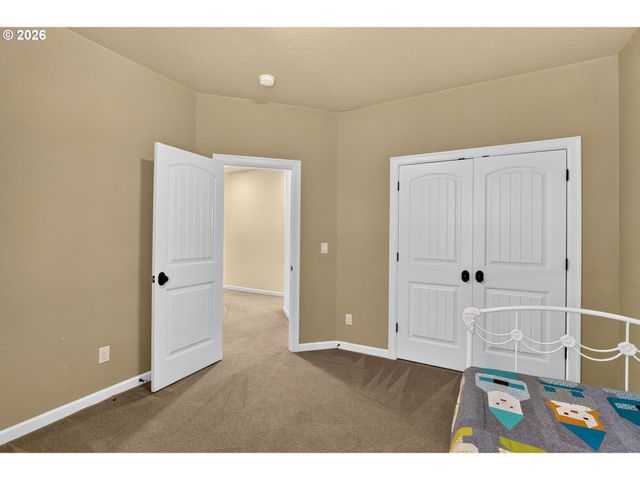 9129 Sw WEST HAVEN Dr, Portland, OR 97225