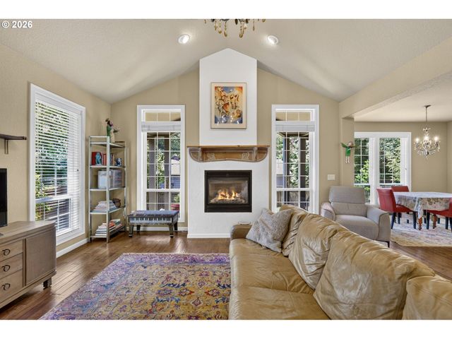 9129 Sw WEST HAVEN Dr, Portland, OR 97225