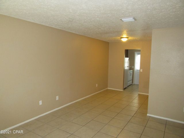 1104 W 19th Court D, Lynn Haven, FL 32444