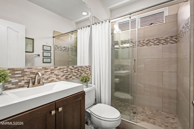 421 Alysheba Court, Reno, NV 89521