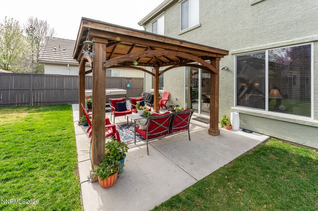 421 Alysheba Court, Reno, NV 89521