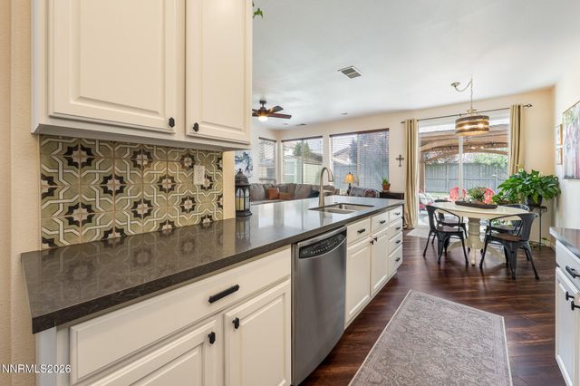 421 Alysheba Court, Reno, NV 89521