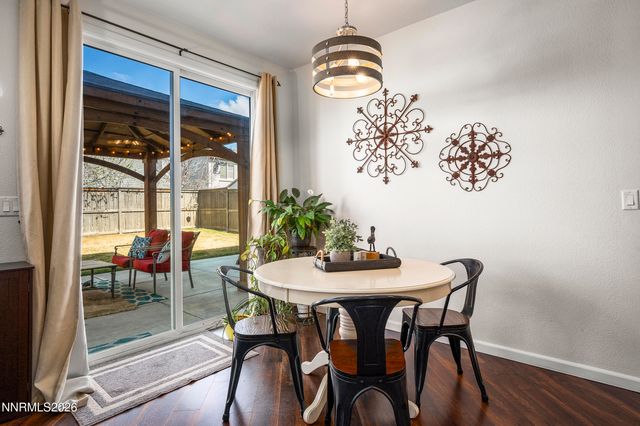 421 Alysheba Court, Reno, NV 89521