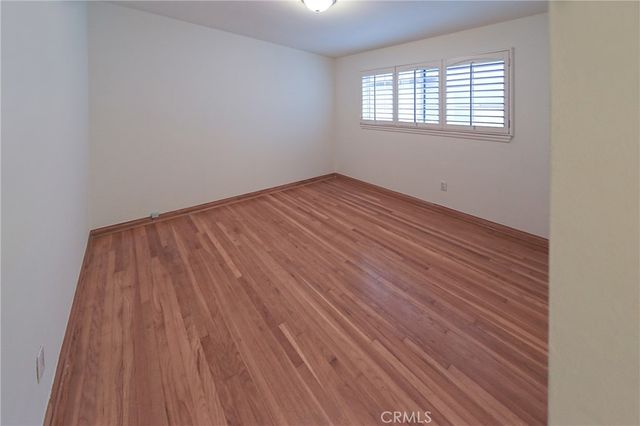 5939 Graves Avenue, Encino, CA 91316