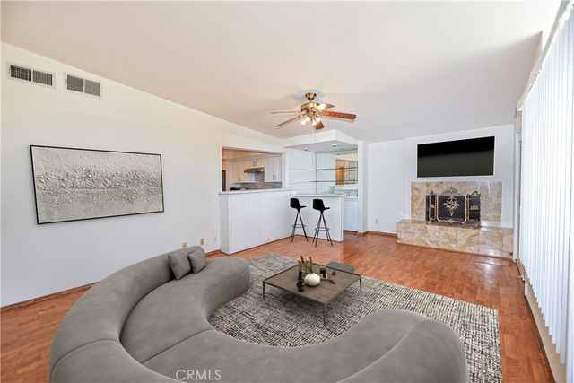 5939 Graves Avenue, Encino, CA 91316