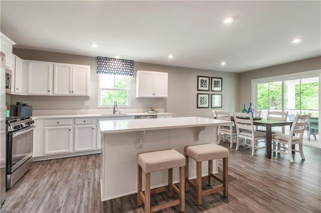 200 Baxter Station BLVD, Moyock, NC 27958