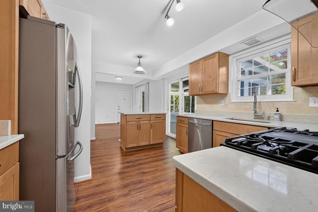 1608 MITHERING LN, Silver Spring, MD 20905