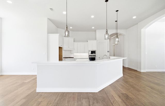 9737 Roaring River Falls Lane, Porter, TX 77365