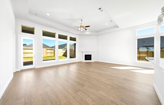 9737 Roaring River Falls Lane, Porter, TX 77365