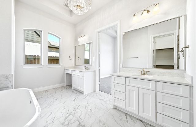 9737 Roaring River Falls Lane, Porter, TX 77365