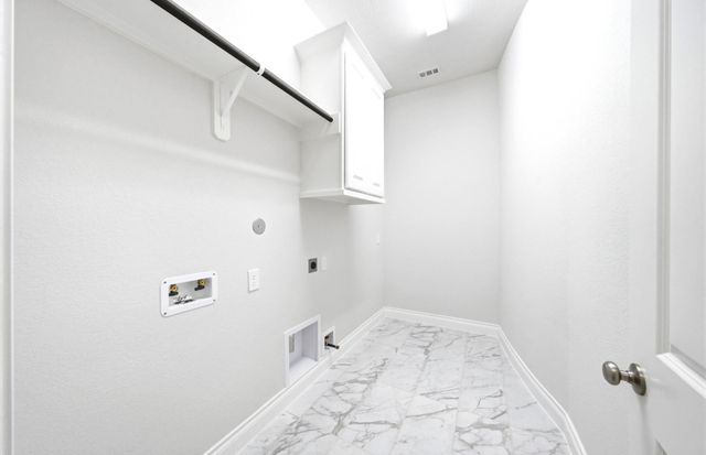 9737 Roaring River Falls Lane, Porter, TX 77365