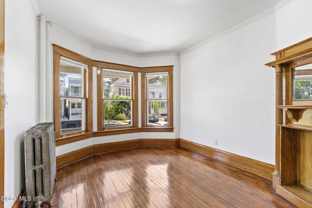 8 Stanwix Street, Albany, NY 12209