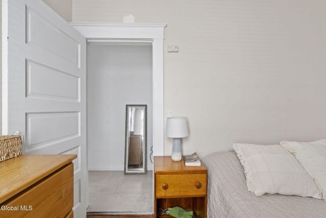 8 Stanwix Street, Albany, NY 12209