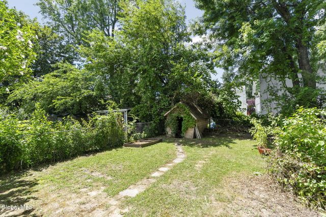 8 Stanwix Street, Albany, NY 12209