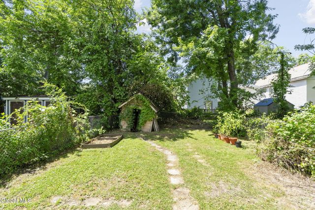 8 Stanwix Street, Albany, NY 12209