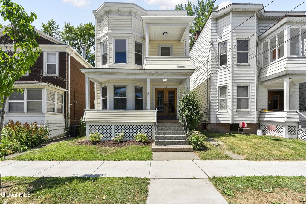 8 Stanwix Street, Albany, NY 12209